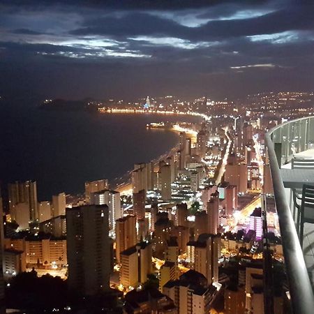 Apartamento Deluxe Penthouse On The 42Nd Floor With Amazing Sea Views Benidorm Exterior foto